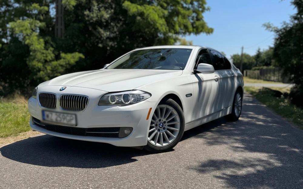 BMW Seria 5 F10 Alpinweiss sprowadzone z USA